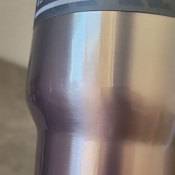 Rare Stanley Travel Quencher - Picture 7 of 7